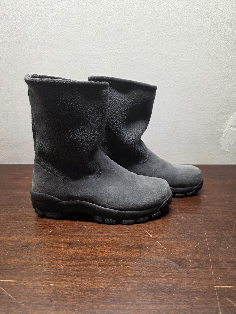 Lands' End Women's Gray Slip-On Winter Boots